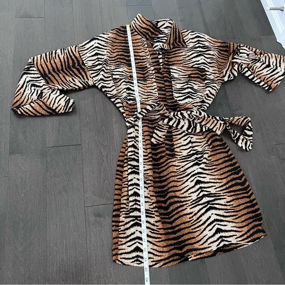 Fashion Nova Brown and Black Animal Print Dress Size Medium - Picture 6 of 8